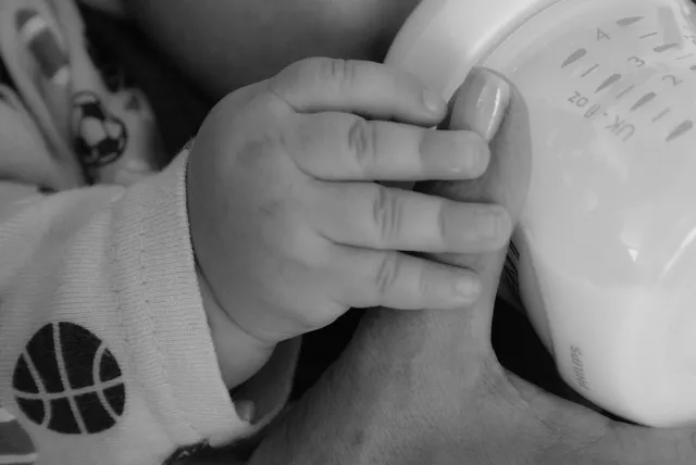 babies-921037_1280 Lait infantile
