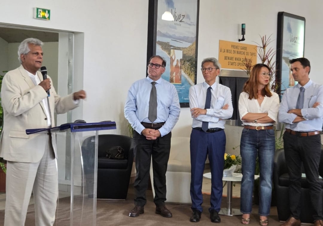La liaison Pierrefonds–Durban est annoncée pour fin février, mais plusieurs autorisations restent nécessaires et les démarches sont encore en cours.