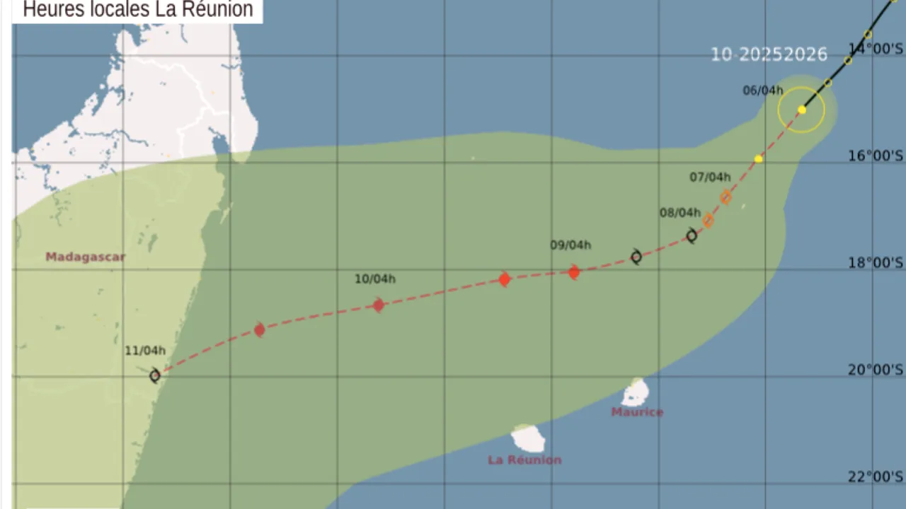 Cyclone Gezani, La Réunion