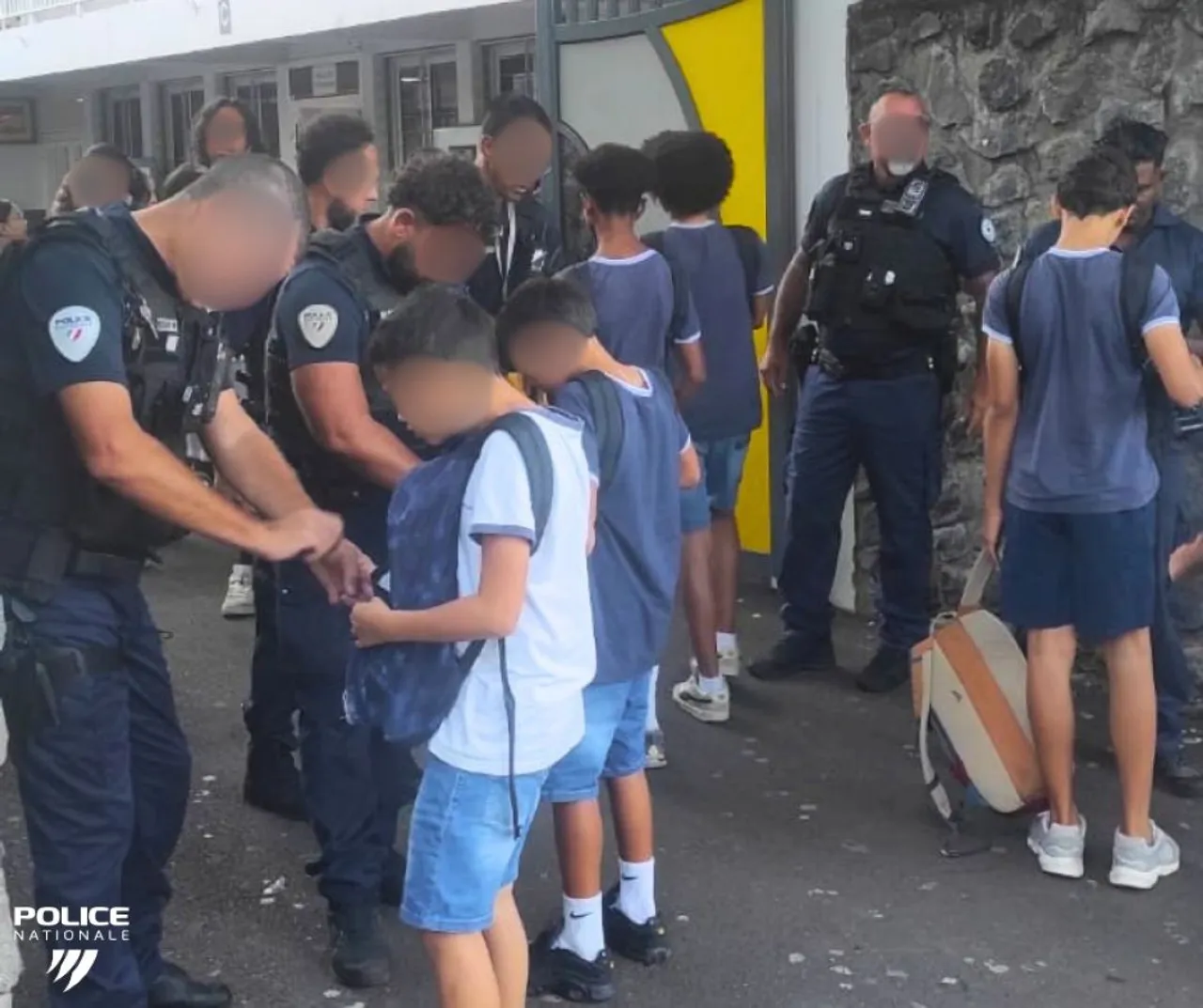 À Saint-Pierre, un élève a menacé un camarade avec un couteau au collège Saint-Charles.