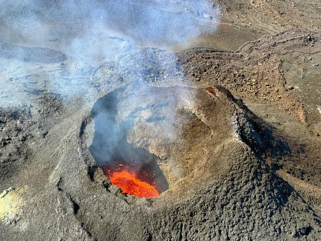 volcan OVPF Reprise Piton de la Fournaise