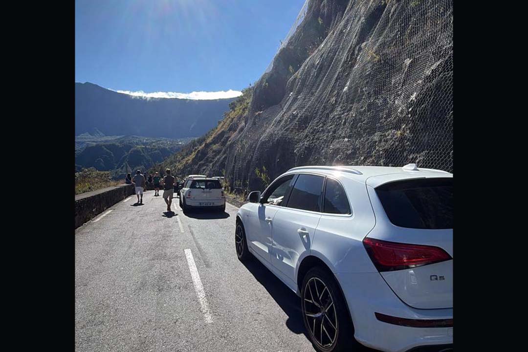 Accident sur la route de Cilaos : le motard est décédé.