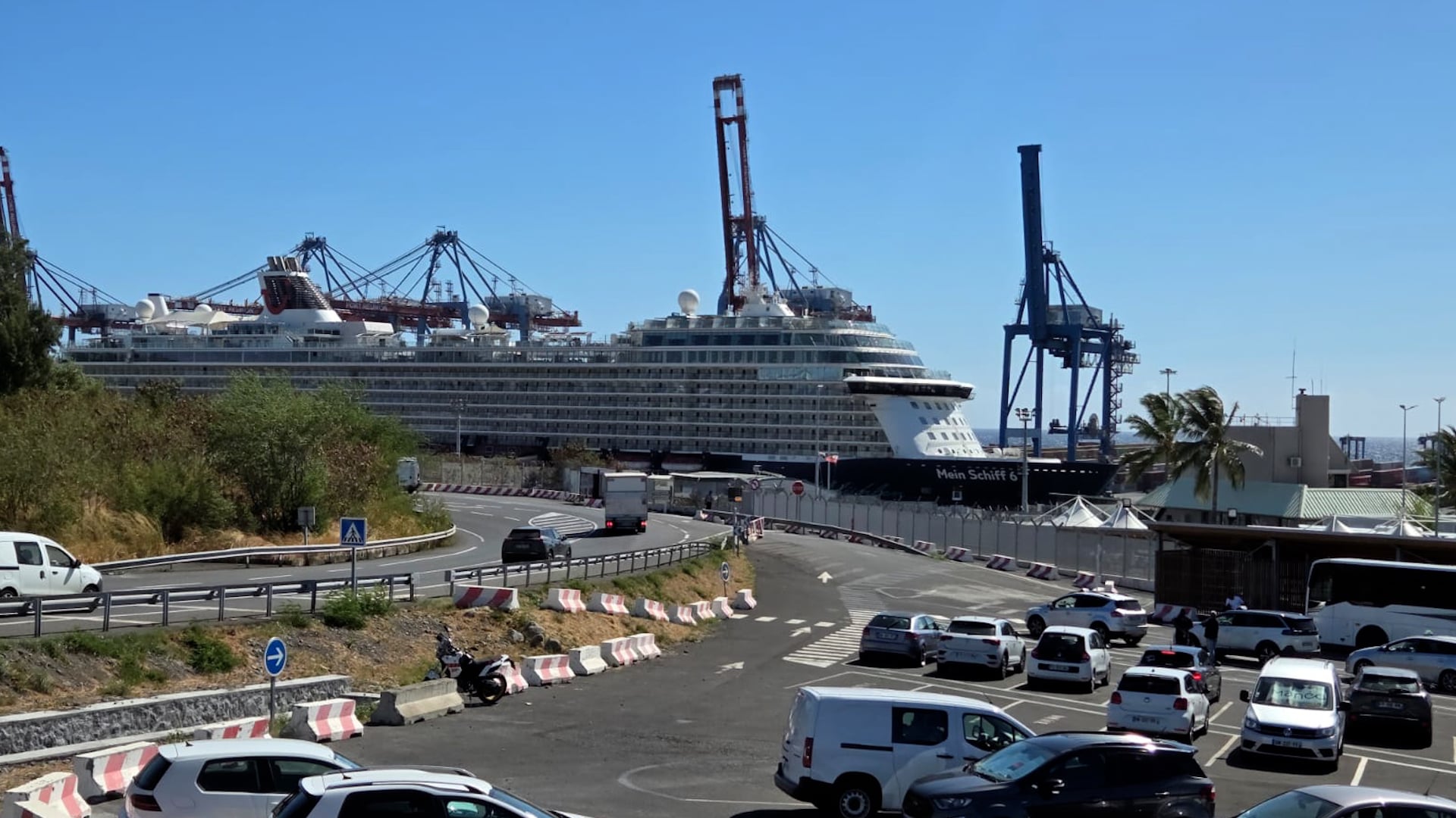 Mein Schiff 6
