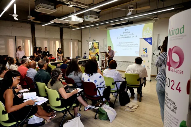 Assises 3 alimentation département « Produire local et manger mieux : le Département prépare la prochaine étape de sa stratégie alimentaire ».