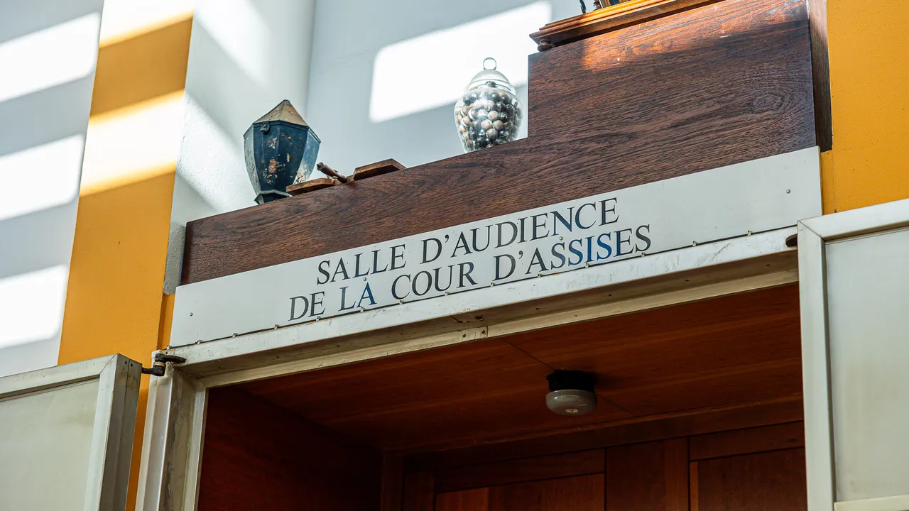 Tribunal - Assises