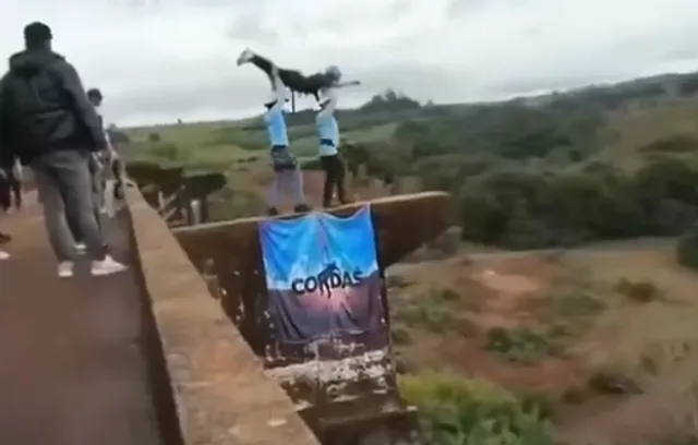 bR2SIL SAUT