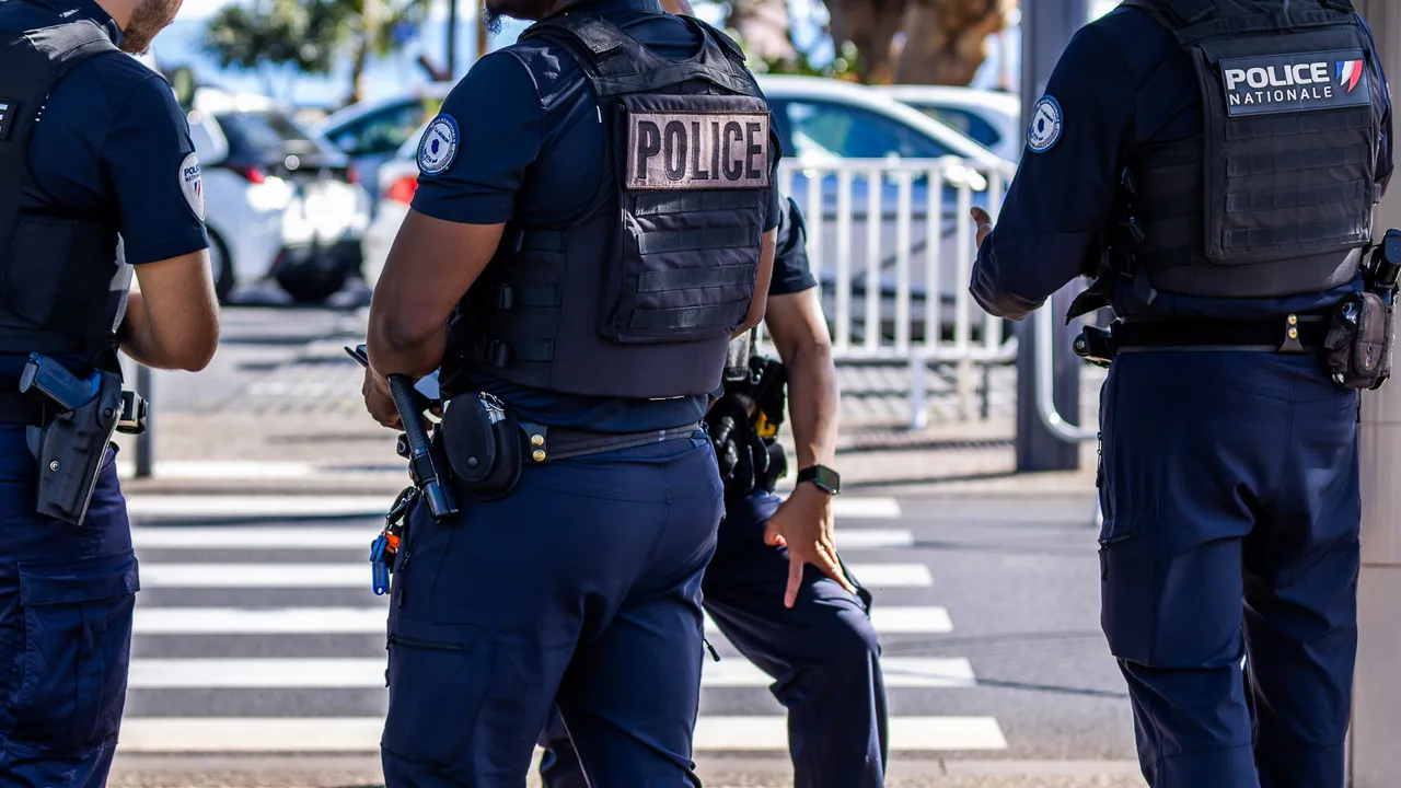 police (22)