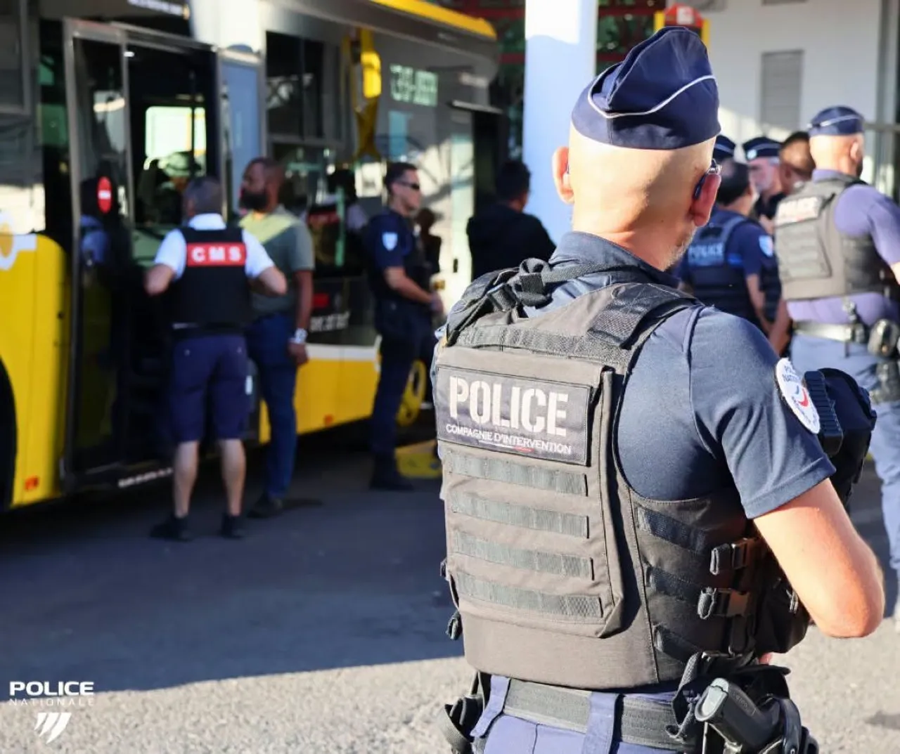 police gare