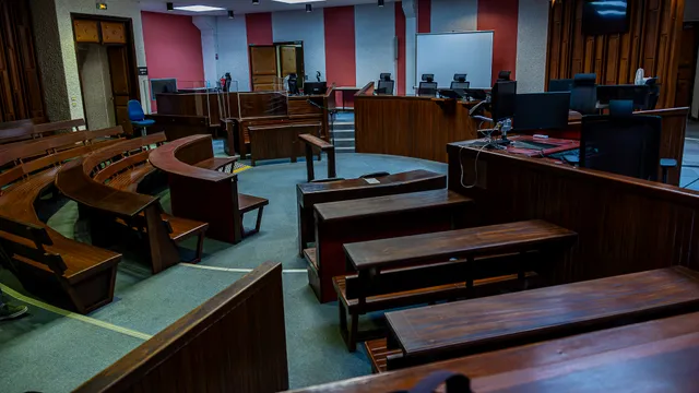 Tribunal Judiciaire de Saint-Denis (11)