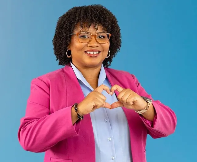 La CNCCFP a validé sans observation le compte de campagne de Juliana M'Doihoma. La maire de Saint-Louis précise toutefois que le tribunal administratif ne s'est pas encore prononcé sur le recours électoral.