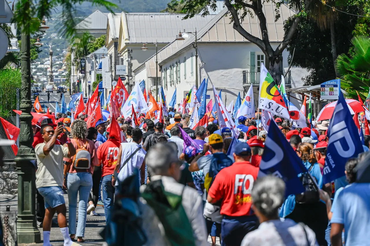 MANIF FONCTIONNAIRES-89