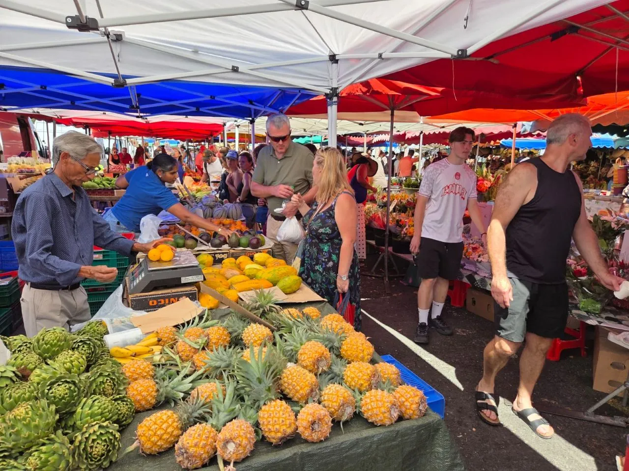marché forain / saint-paul