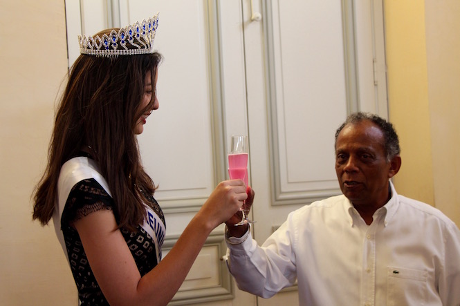 Le maire de Saint-Denis rencontre Miss Réunion