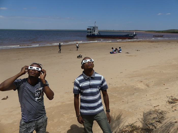 Madagascar: L'éclipse avec les enfants d'Antananarivo