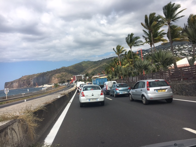 Accident spectaculaire sur la route du littoral
