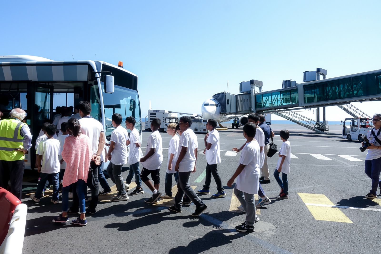 1000 sourires dans les coulisses de l'aéroport Roland Garros