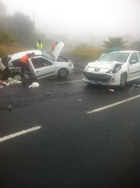 Tampon 19e km: Accident de la route dans un épais brouillard