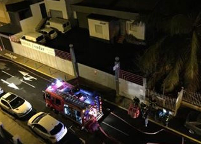 Moufia: Des véhicules incendiés au sous-sol d'une résidence privée