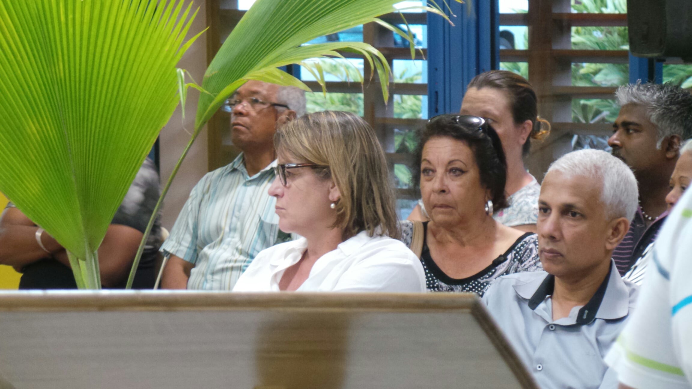 Décès de Paul Vergès : Moment de recueillement à Sainte-Suzanne
