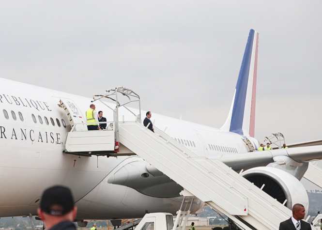 Sommet de la Francophonie: François Hollande est arrivé à Madagascar