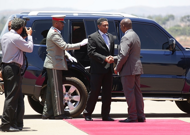 Sommet de la Francophonie: François Hollande est arrivé à Madagascar