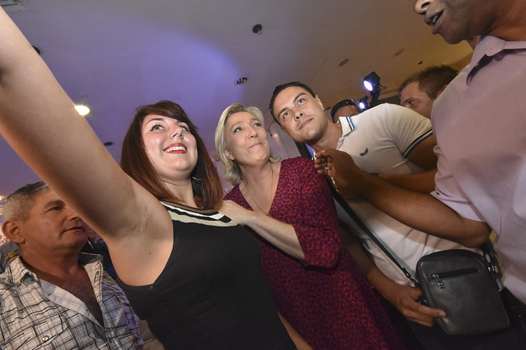 Retour en images sur le dîner-débat avec Marine Le Pen