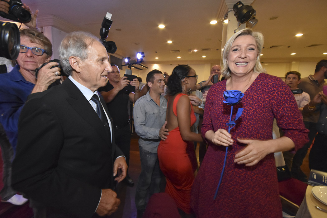 Retour en images sur le dîner-débat avec Marine Le Pen