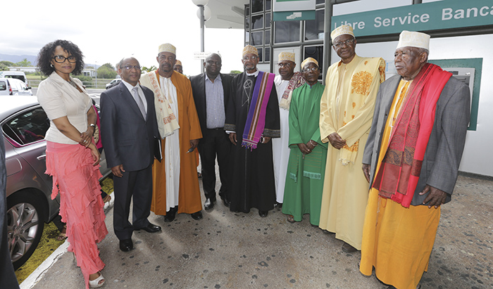 Retour en images de l’arrivée du Ministre des Affaires Etrangères de l’Union des Comores