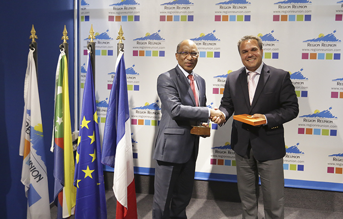 Retour en images de la Signature de la convention cadre INTERREG V OI La Réunion - Union des Comores