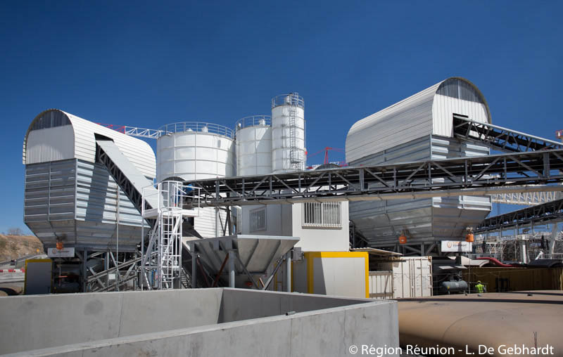 Retour en images de la centrale à béton à voussoir