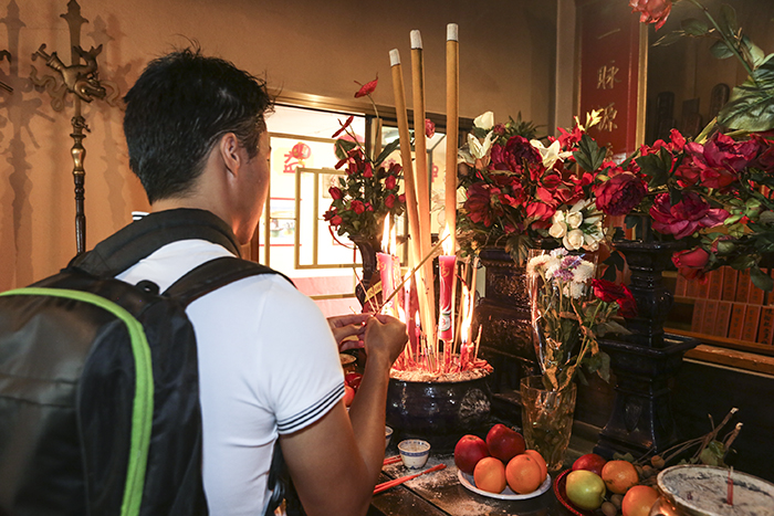 Les images du Jour de l'An chinois dans les deux temples dionysiens