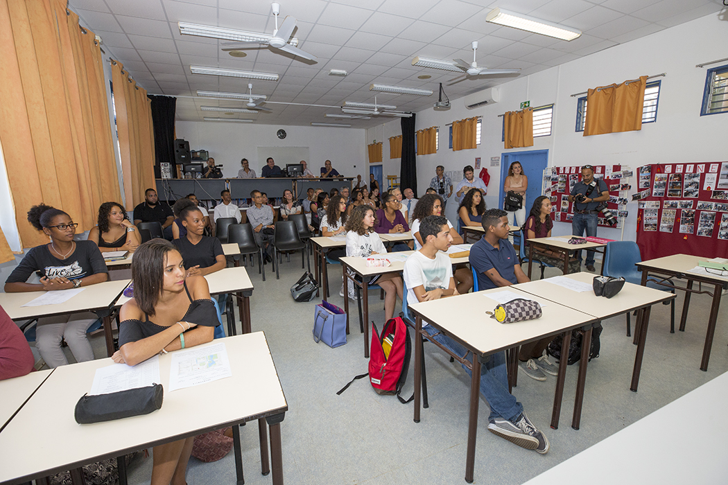 Retour en images : Rencontre avec les élèves et le corps enseignant de 