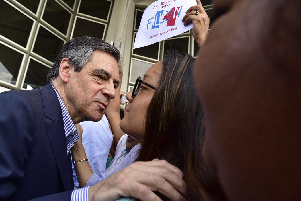 [VIDÉO] François Fillon est arrivé à La Réunion