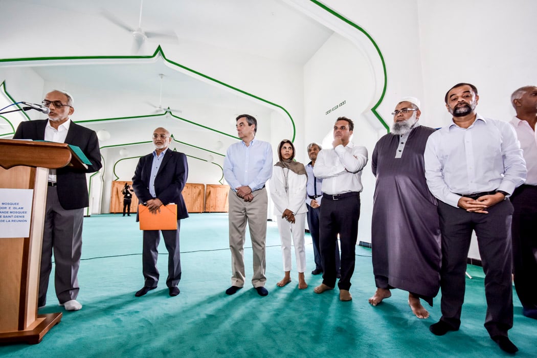 Retour en images sur la visite de François Fillon à la mosquée Noor-al-Islam