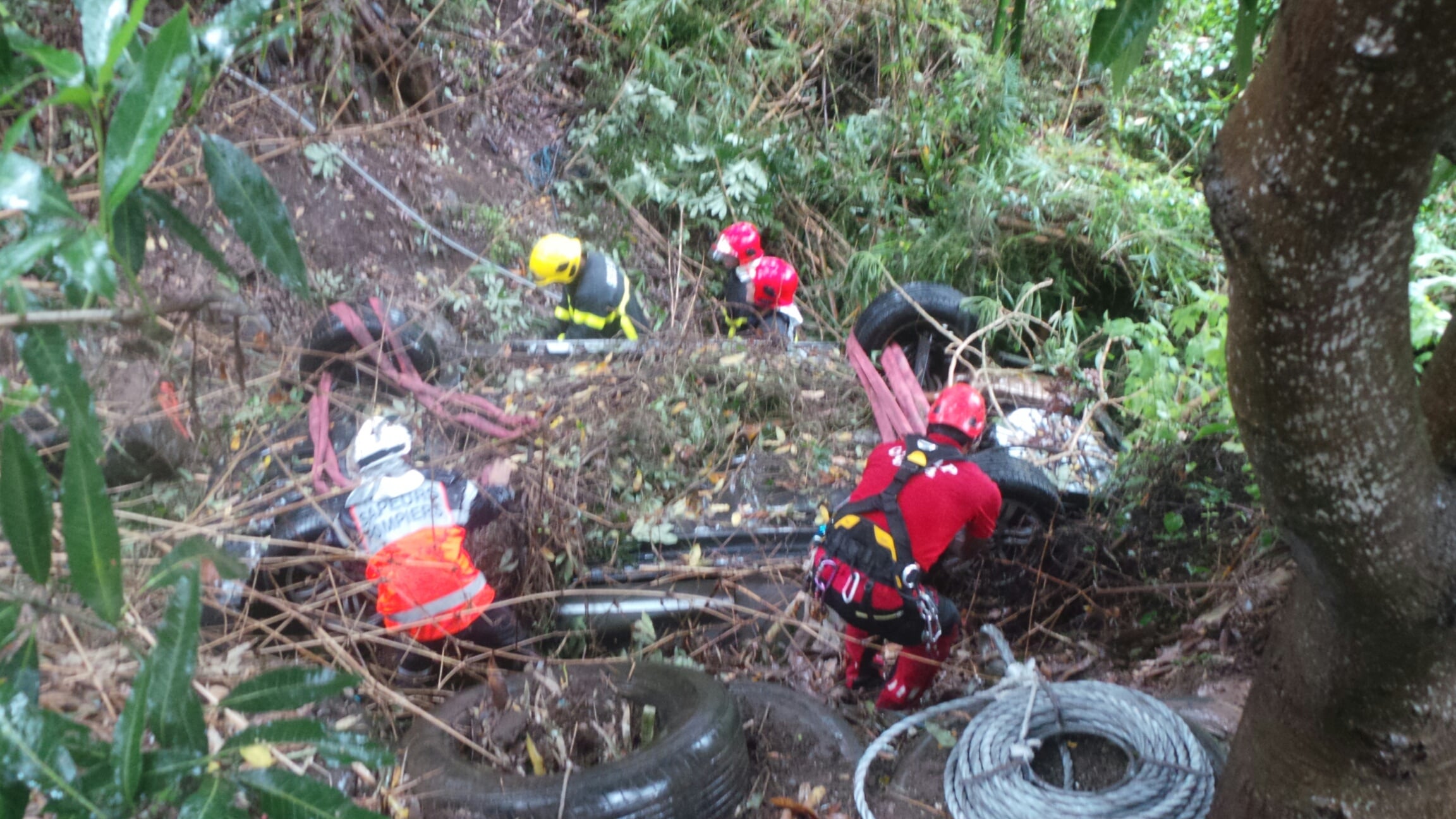 La Montagne : Un homme retrouvé mort au volant d'un 4x4 tombé dans un ravin