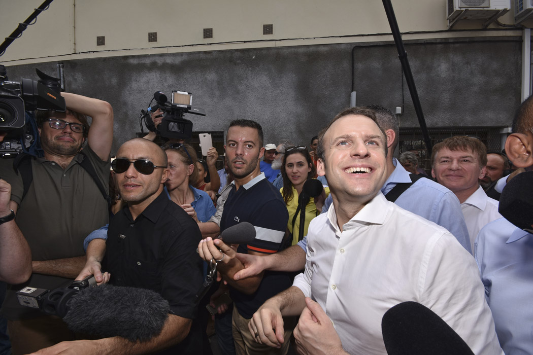 [Retour Images] Emmanuel Macron en terrain conquis à Saint-Leu