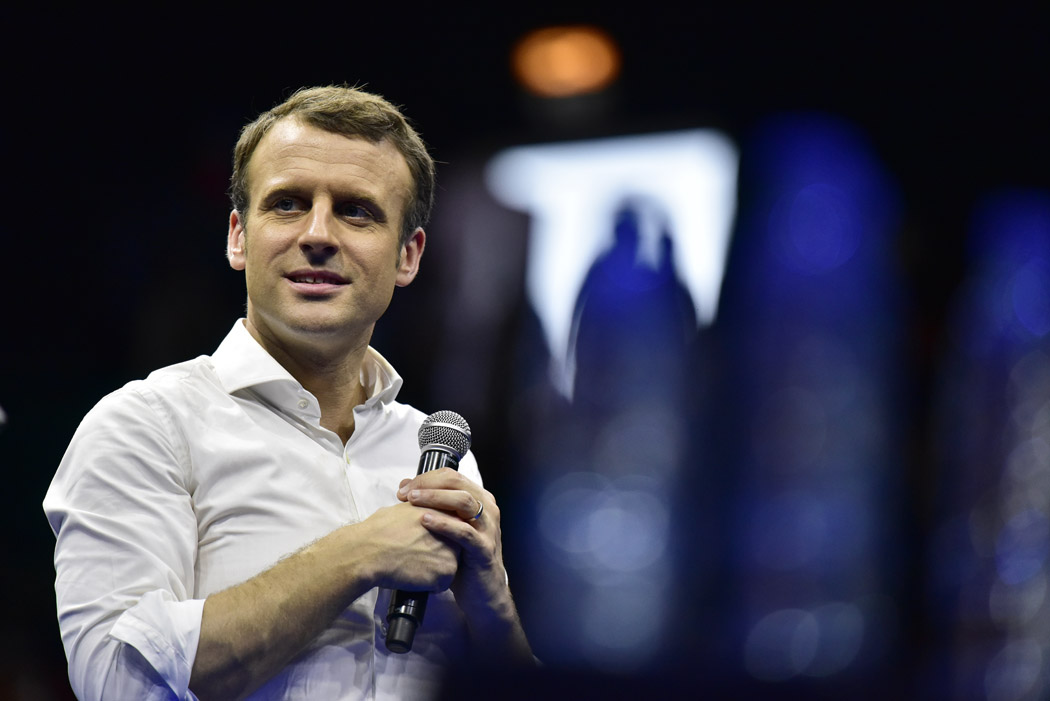 [Retour Images] Le vrai-faux meeting de Macron