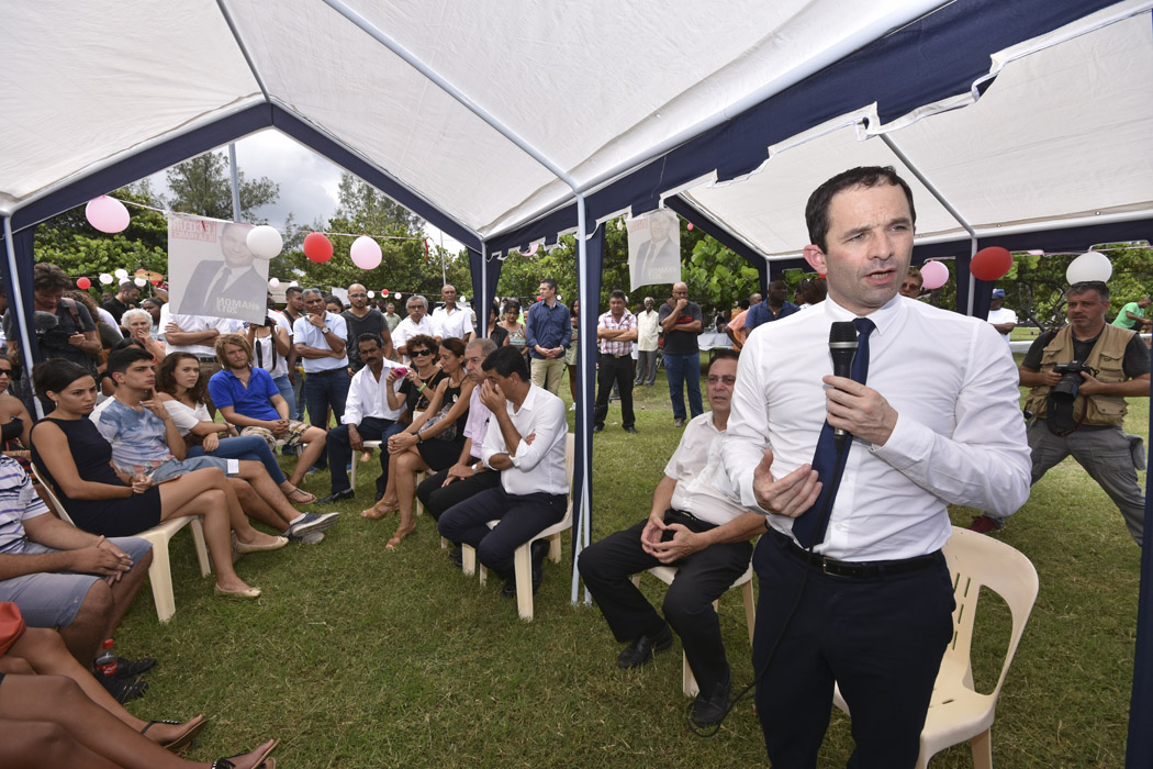 [RETOUR IMAGES/LIVE VIDEO] Benoît Hamon en mode pique-nique à l'Étang du Gol