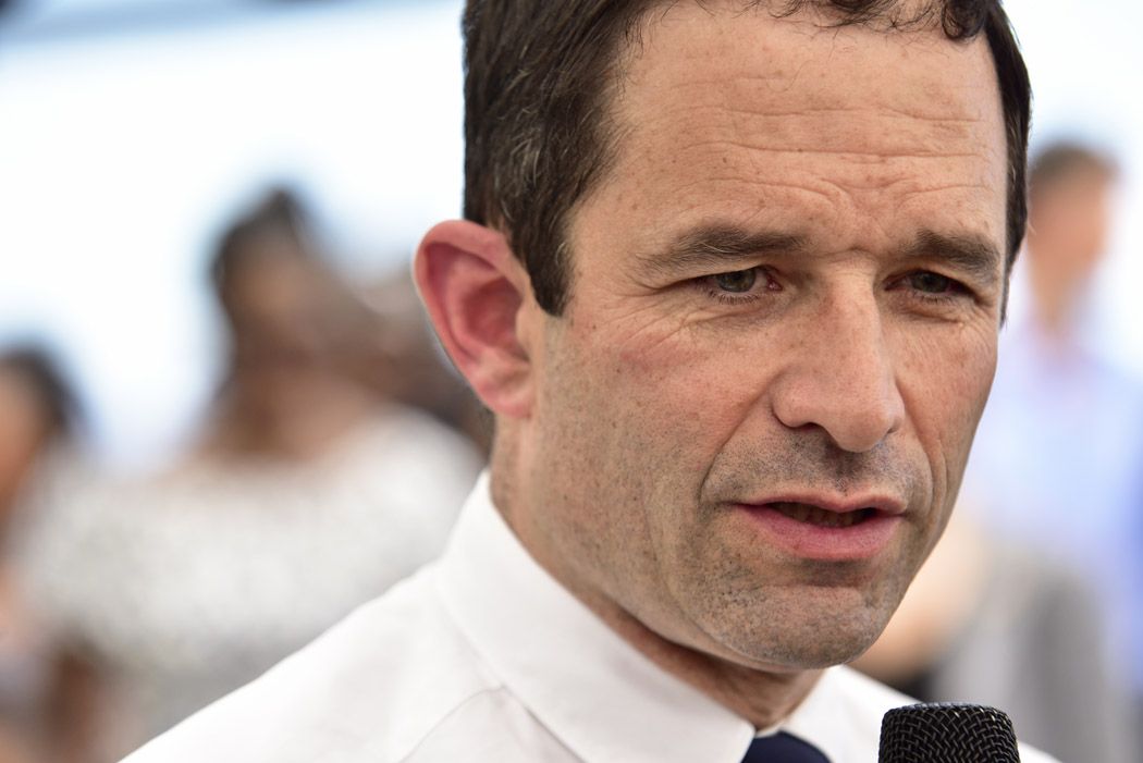 [RETOUR IMAGES/LIVE VIDEO] Benoît Hamon en mode pique-nique à l'Étang du Gol