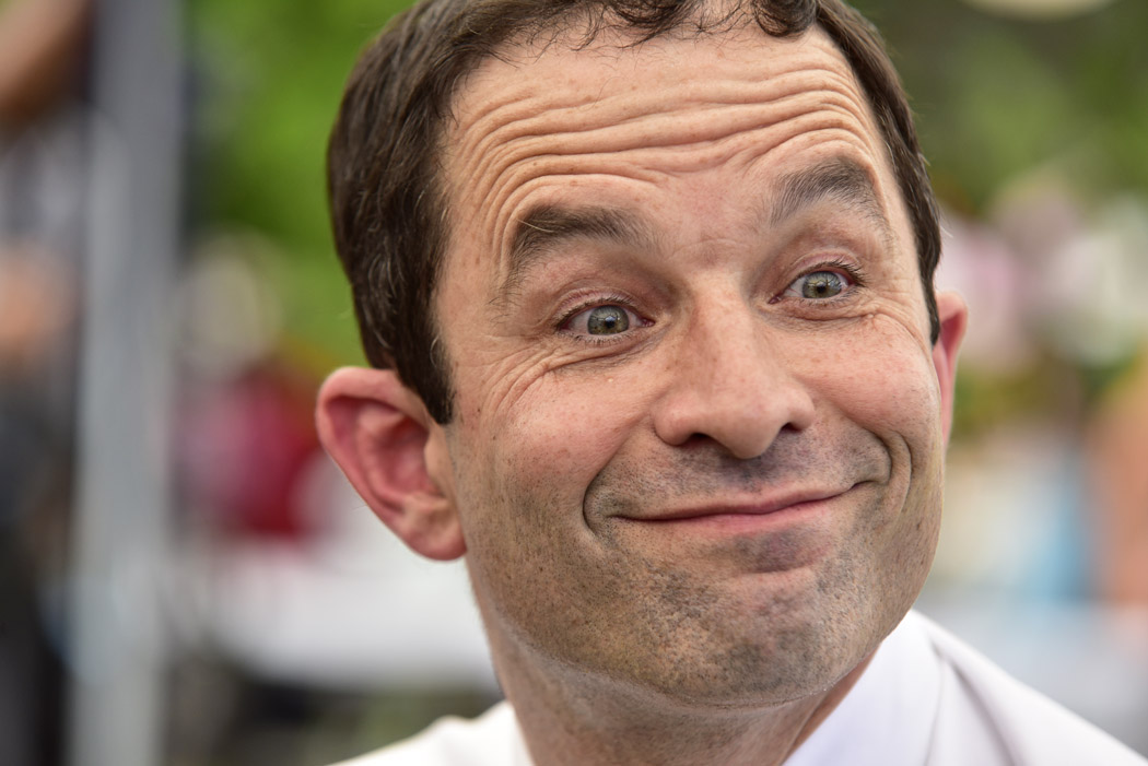 [RETOUR IMAGES/LIVE VIDEO] Benoît Hamon en mode pique-nique à l'Étang du Gol