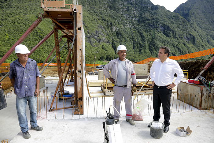 PRR : Pose de la 1ère pierre de l’école de Grand Ilet à Salazie