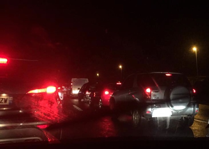 Fortes pluies: Accidents et embouteillages sur le réseau routier en ce début de soirée