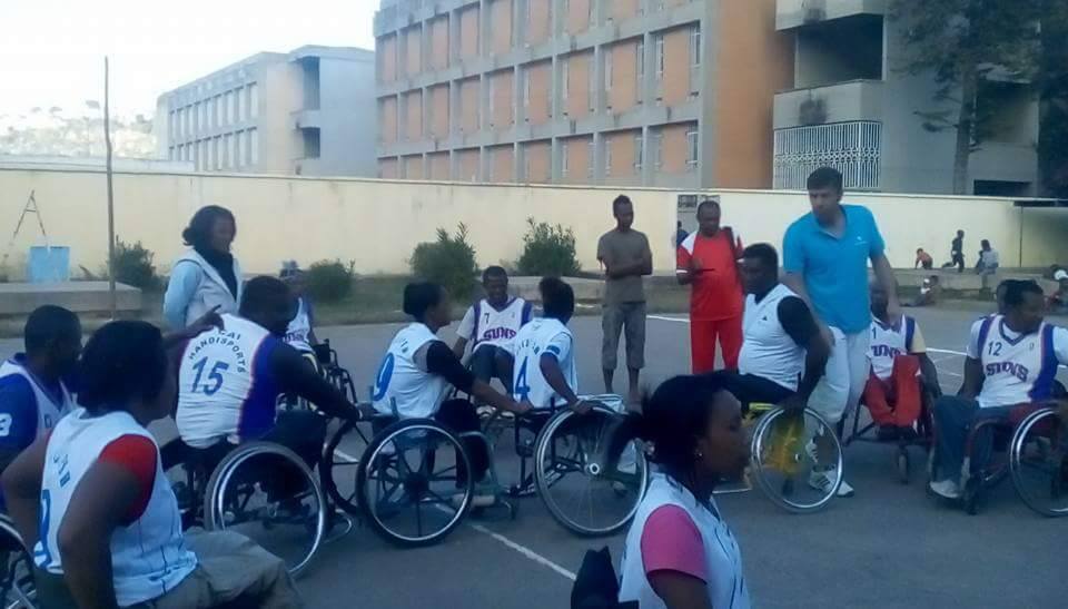 Le rugby à 7 en fauteuil en démonstration à Madagascar