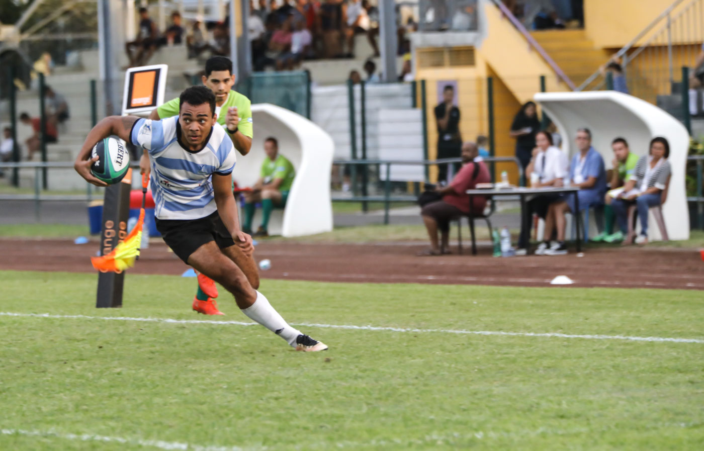 Retour en images sur le tournoi de rugby de la CCOI au Stade Lambrakis du Port