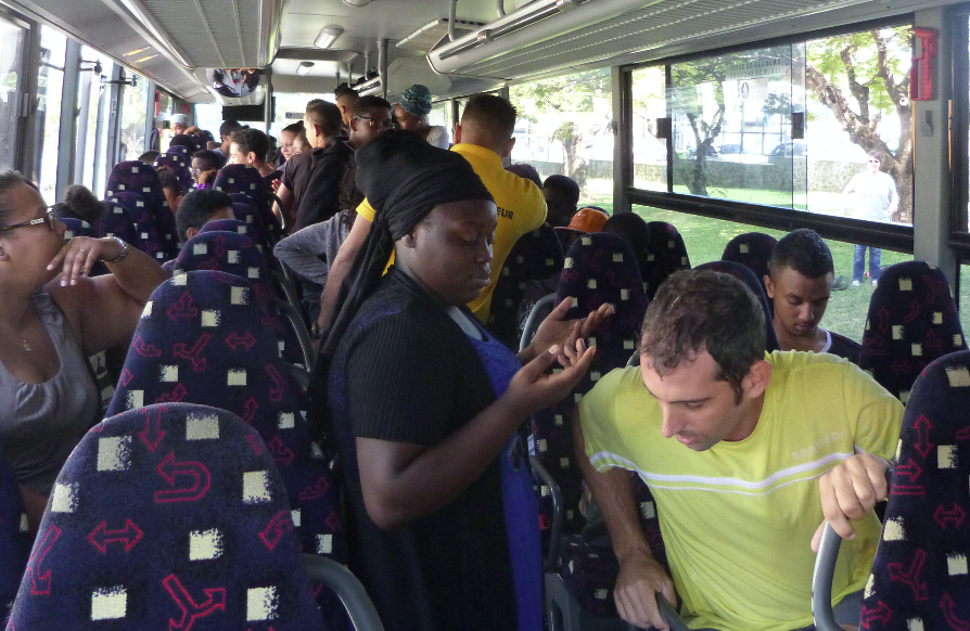 Visiter un bus pour comprendre les métiers du transport et apprendre sur soi