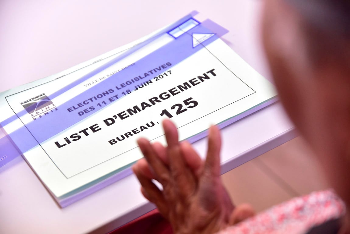 [RETOUR IMAGES] Ambiance dans un bureau de vote au Chaudron