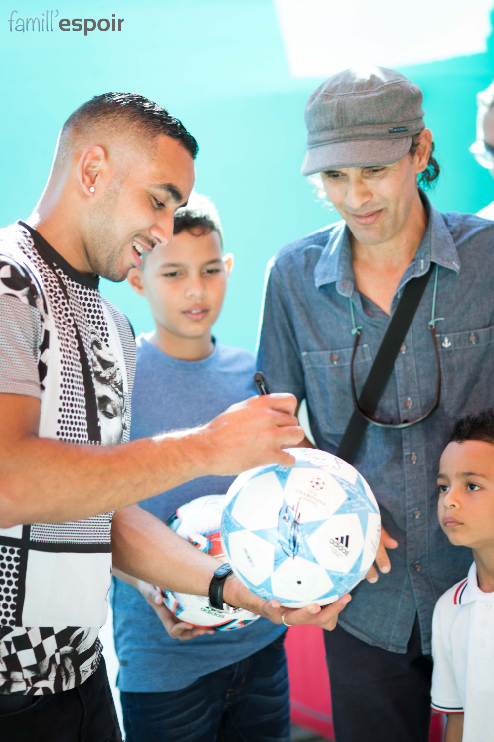 Dimitri Payet donne le sourire à des enfants handicapés