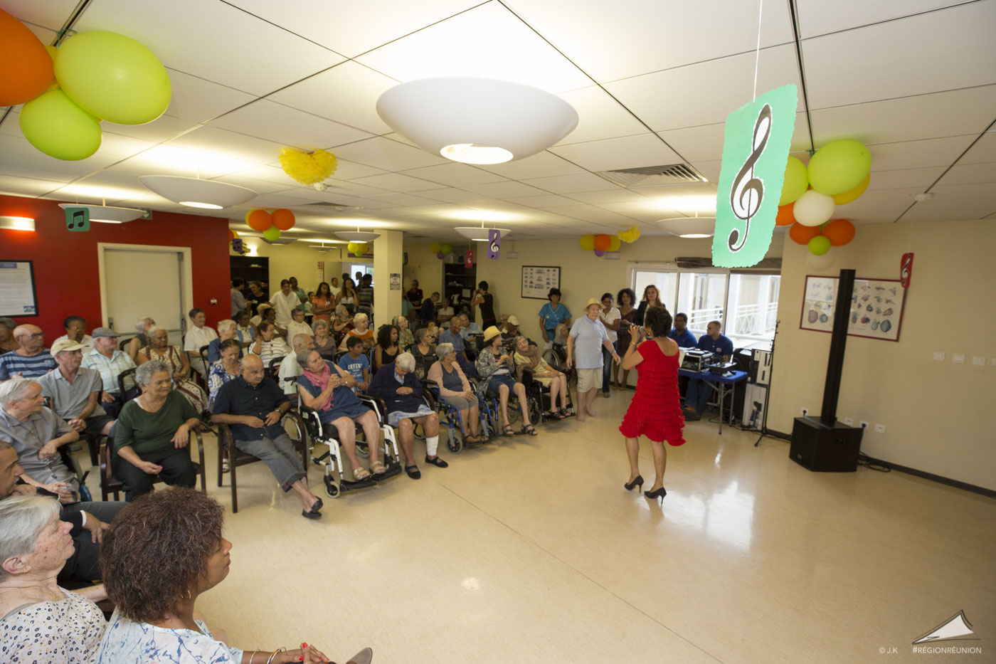 Retour en images : Fête de la Musique à l'EHPAD Saint François D'assise