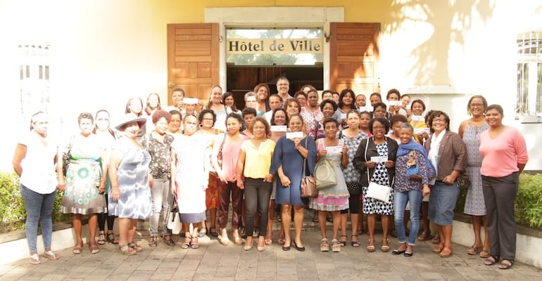 Les aides à domicile du CCAS de Saint-Paul diplômés