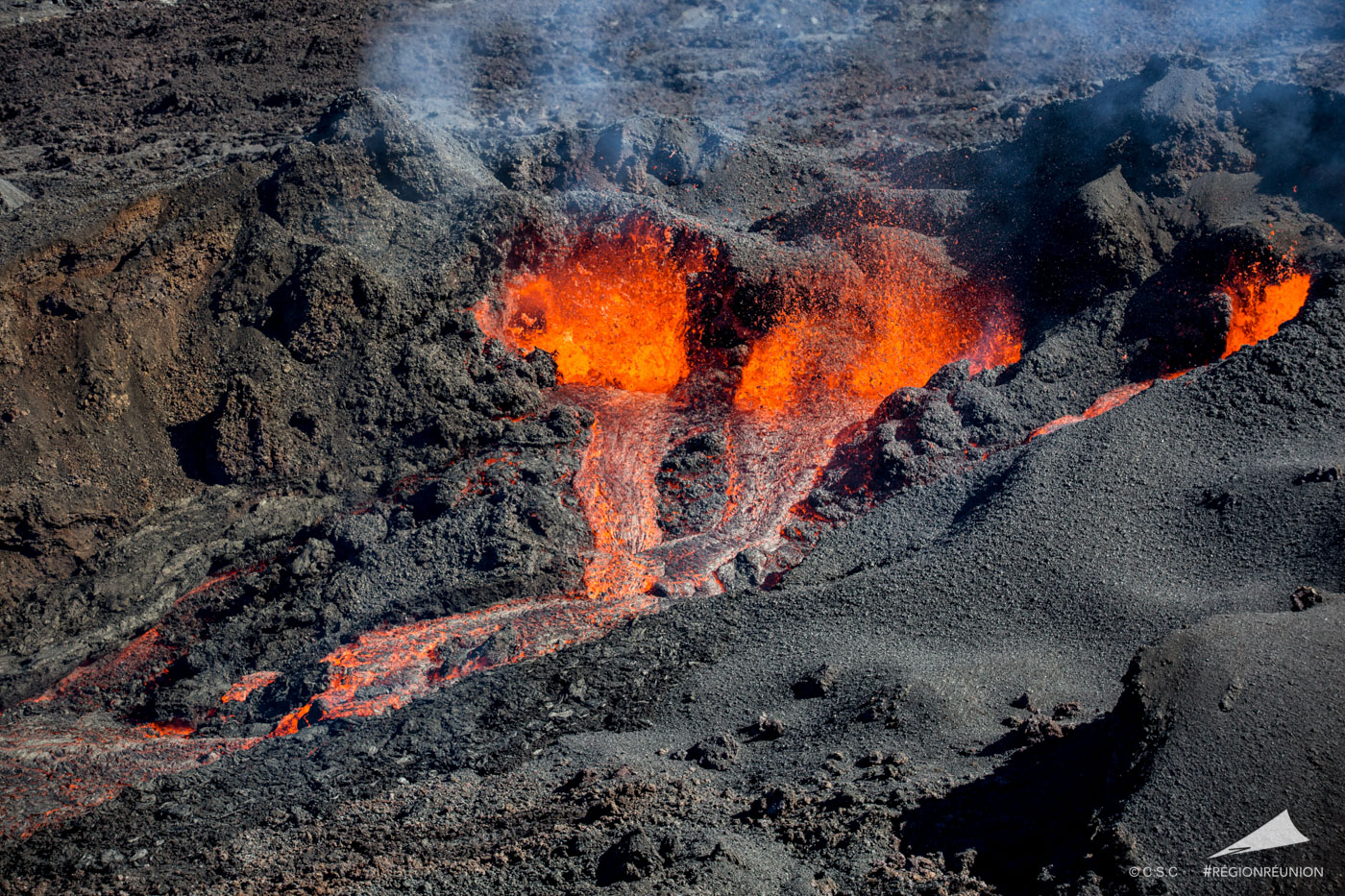 Retour en images sur l’éruption du Piton de la Fournaise